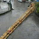 bomba_d_acqua_a_napoli_e_provincianola_caduto_giglio_mario_1.jpg