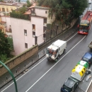 spazza_strade_in_giro_mentre_diluvia_pezzullo.jpg