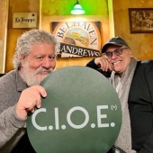 1_lello_arena_e_enzo_de_caro_in_cioe.jpeg