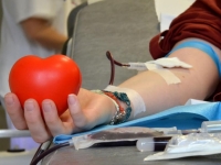 2_croce_rossa_donare_sangue.jpg