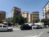 2_napoli_piazza_degli_artisti_traffico_paralizzato.jpg