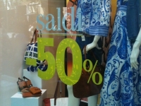 2_napoli_saldi_estivi.jpg