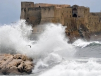 3_mare_mosso_golfo_napoli.jpg