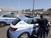 7_polizia_piazza_garibaldi_stazione_napoli.jpg