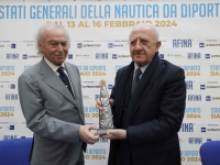 gennaro_amato_e_vincenzo_de_luca_premio_ren2121.jpg