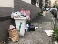 napoli_casa_della_socialit_rifiuti_abbandonati.jpg