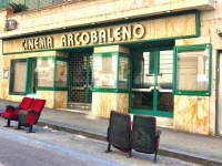 napoli_l_ex_cinema_arcobaleno.jpg