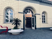 napoli_via_cimarosa_stazione_superiore_della_funicolare_di_chiaia.jpg