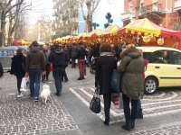 vomero_una_delle_tante_fiere_gastronomiche.jpg