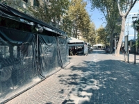 vomero_via_luca_giordano_invasa_da_gazebo.jpg