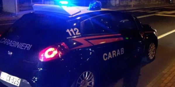 10_carabinieri_notte.jpg