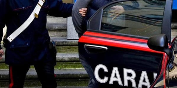 17_carabinieri_arresto_2.jpg