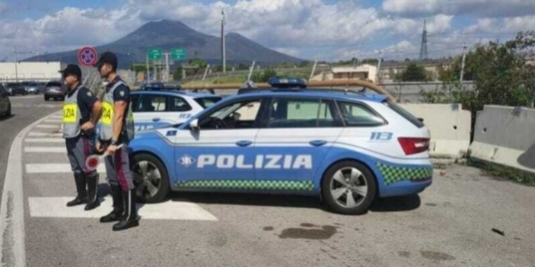 18_6937892_19200120_polizia_stradale.jpg