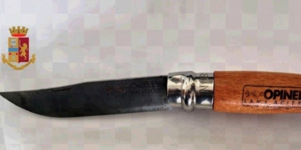 18_coltello_vicaria.jpg