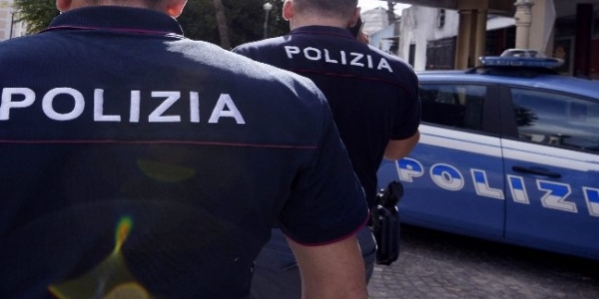 18_polizia_scampia_secondigliano_1_1590739155469.jpg