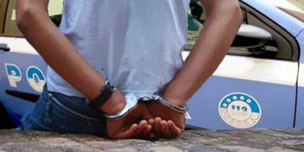 28_arrestato_un_extracomunitario.jpg