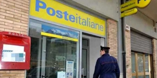 3_francolise_ufficio_postale_1.jpg