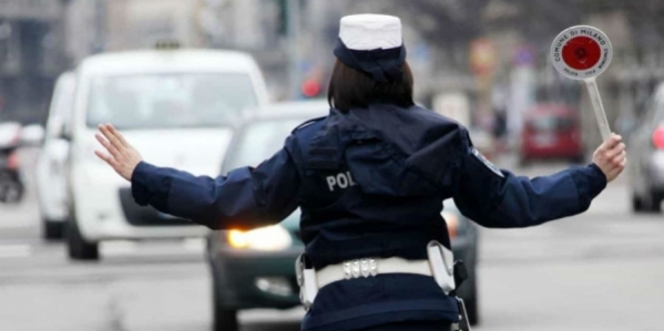 5_stop_al_traffico_veicolare.jpg