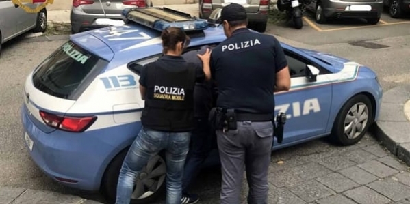 60_polizia_8_7.jpg