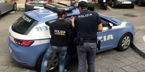 61_polizia_8_7.jpg