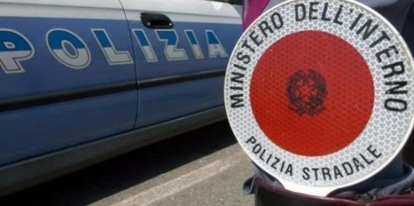 79_polizia_1.jpg