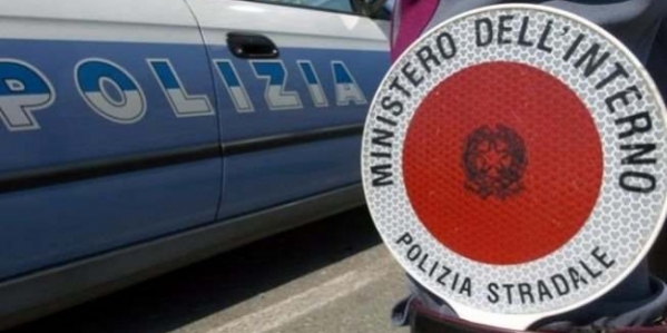 87_polizia_1.jpg