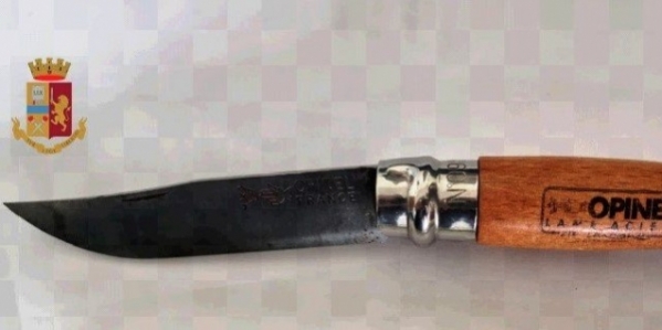 9_coltello_vicaria.jpg