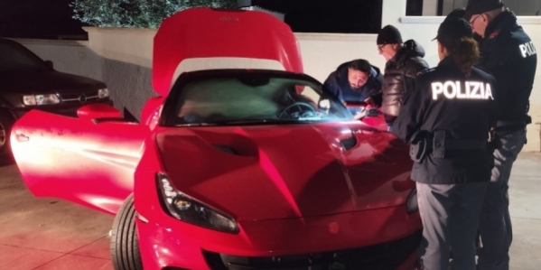 auto_sequestrata_a_ceglie_messapica_il_13_febbraio_2025.jpg