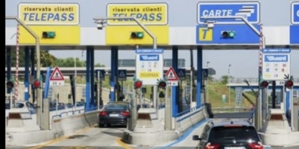 caselli_autostrada.jpg
