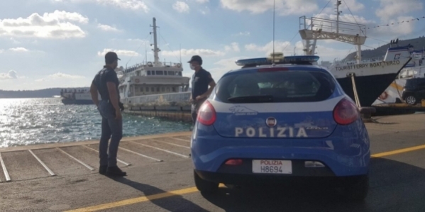 polizia_ischia_e1683728982912.jpeg