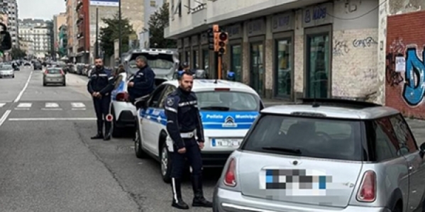 polizia_locale_napoli_2.jpg