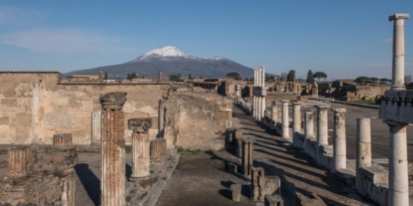 pompei_parco_archeologico.jpeg