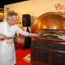 da_sx_sindaco_gaetano_manfredi_e_pino_fortunato_pizzaiolo.jpg
