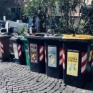 Vomero piazza Vanvitelli bidoncini