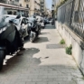 Vomero via Solimena motocicli sul marciapiede